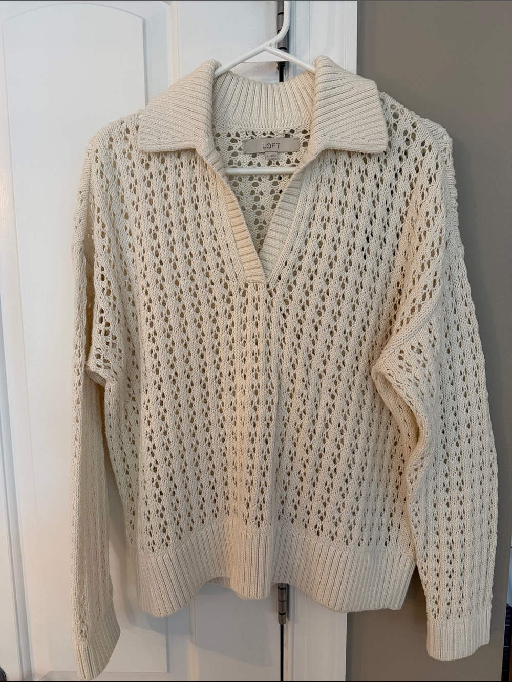 LOFT Cream Open Knit Cotton Sweater Collared V-Neck Coastal Beachy Pullover L